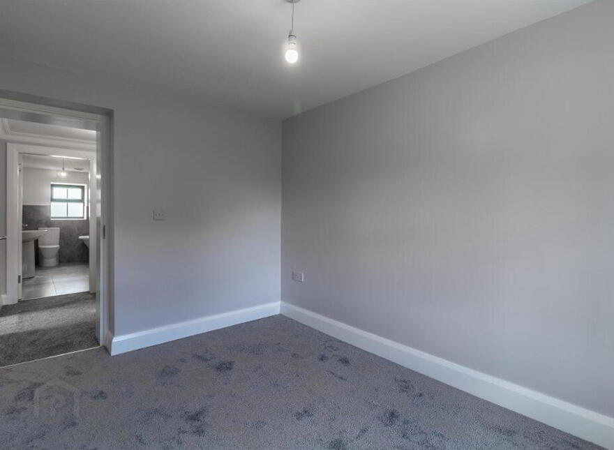 67 Derry Road, Strabane, BT82 8LD