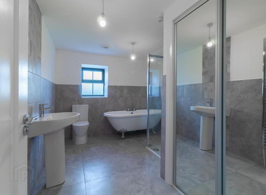 67 Derry Road, Strabane, BT82 8LD