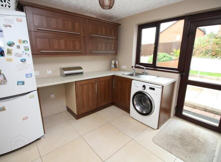 18 Brook Avenue, Carrickfergus, BT38 7TE