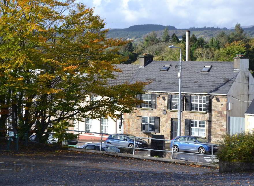 Schooner Bar, Upper Main Street, Donegal Town, F94RXK4