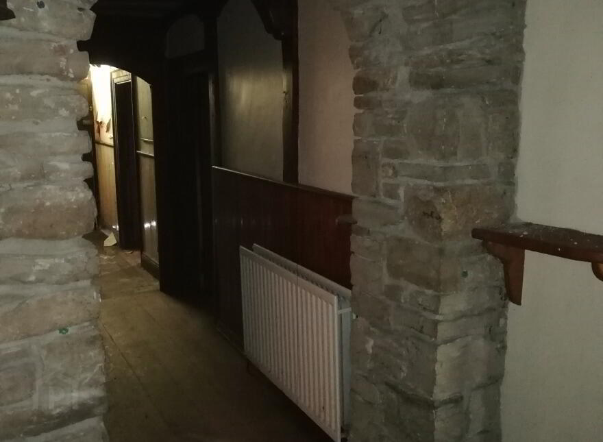 Schooner Bar, Upper Main Street, Donegal Town, F94RXK4