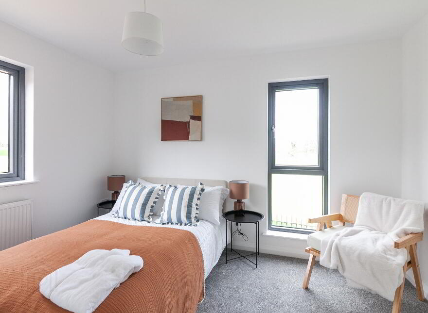The Abbott (Alexandra Park Avenue), 6ix Alexandra Park Avenue, Belfast, BT15 3EW