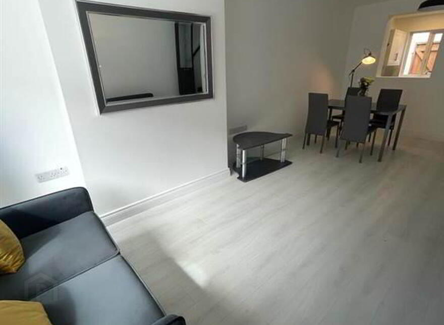 110 Hyndford Street, Belfast, BT5 5JG