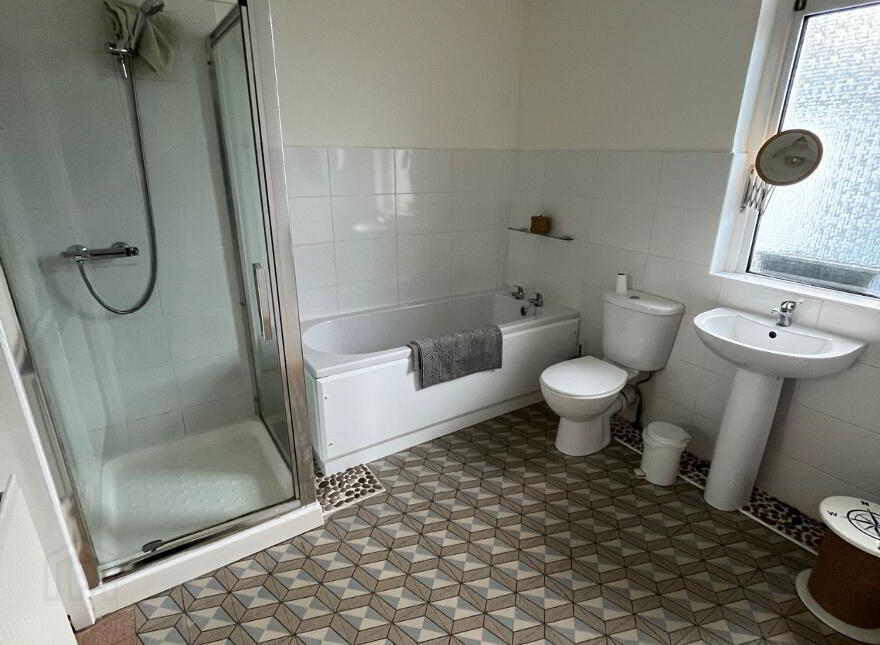 Strand Road, Portstewart, BT55 7LU