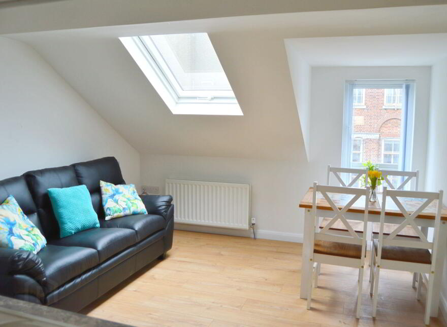 Unit 5, 66 Southwell Rd, Bangor, BT20 3AE