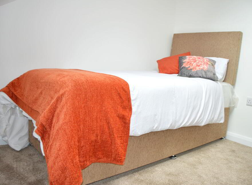 Unit 5, 66 Southwell Rd, Bangor, BT20 3AE