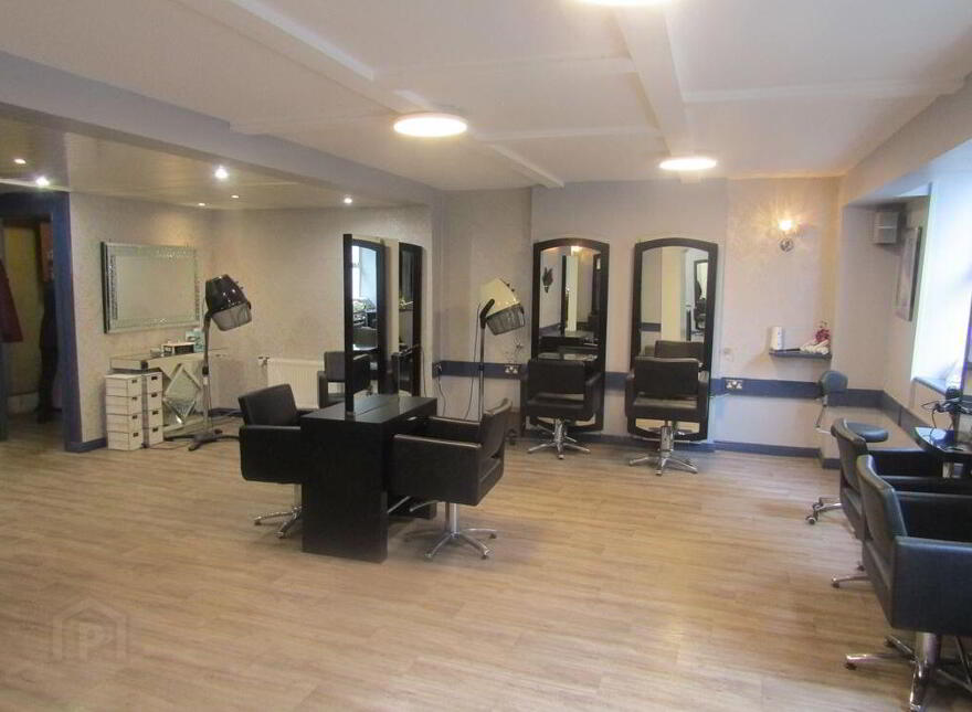 6-7 Thomas Street, Limerick City, V94E86W