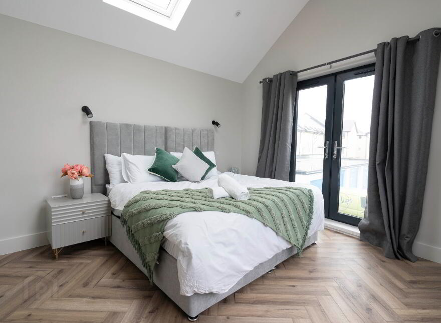 Apartment 2, 37 West, Princess Street, Portrush, BT56 8AX