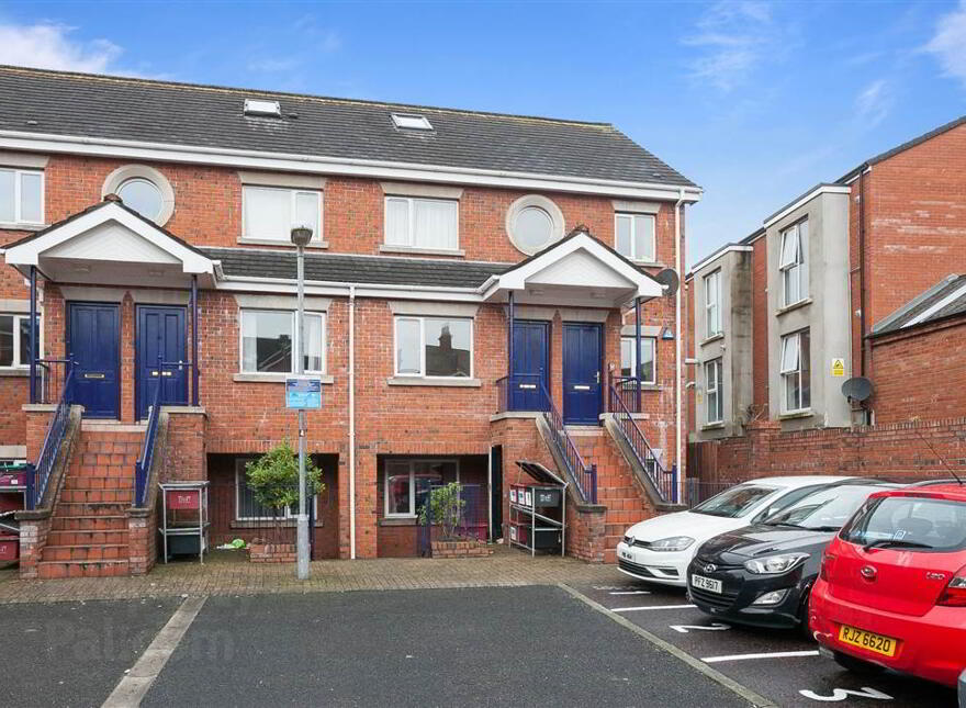 4 Fitzwilliam Square, Belfast, BT7 1JH photo