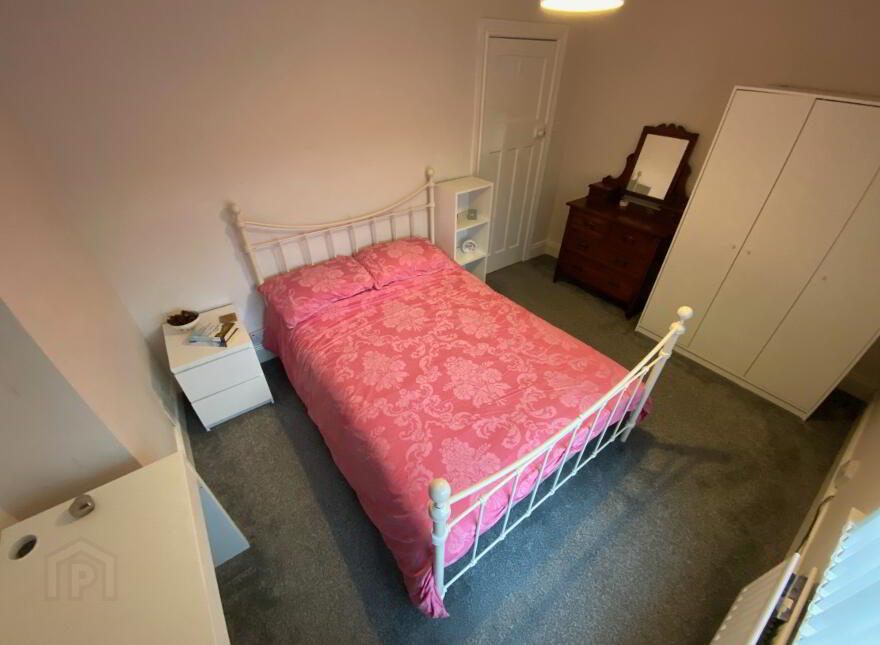 138 Greenville Road, Belfast, BT5 5JY