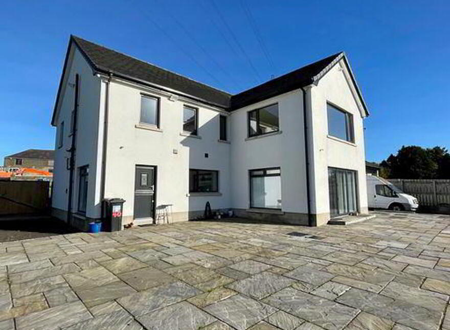 46 Kingsmoss Road, Newtownabbey, BT36 4TN