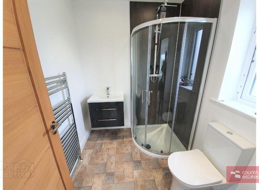 46 Kingsmoss Road, Newtownabbey, BT36 4TN