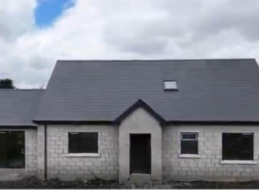 Ballykeeran, Kilmacrennan