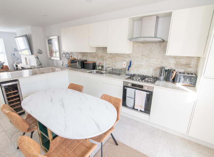 West Strand Drive, Portrush, BT56 8FR