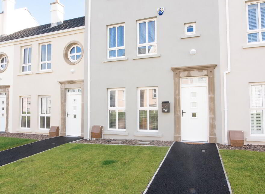 West Strand Drive, Portrush, BT56 8FR