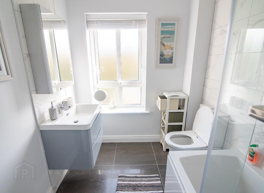 West Strand Drive, Portrush, BT56 8FR