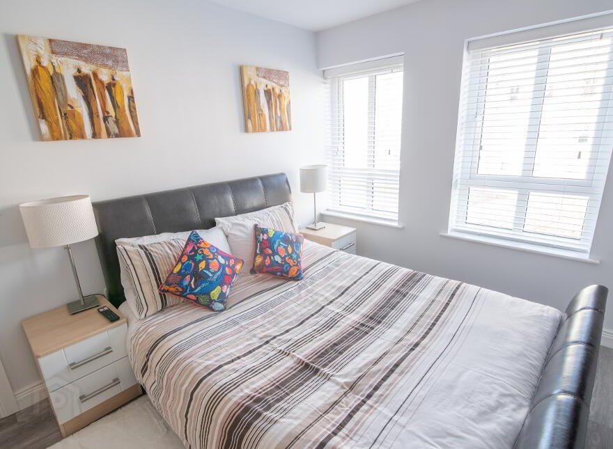 West Strand Drive, Portrush, BT56 8FR
