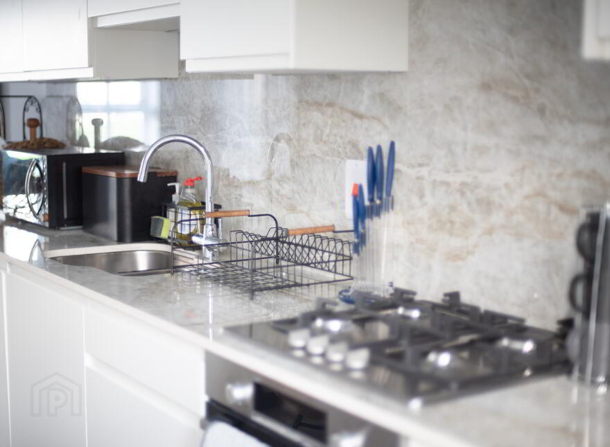 West Strand Drive, Portrush, BT56 8FR