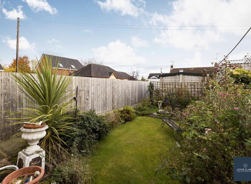 5 Pearson Terrace, Waringstown, BT66 7RE