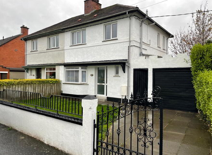 25 Breda Road, Belfast, BT8 7BU