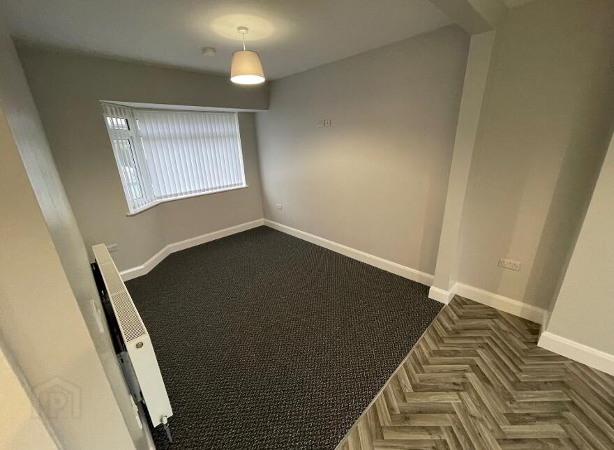 25 Breda Road, Belfast, BT8 7BU