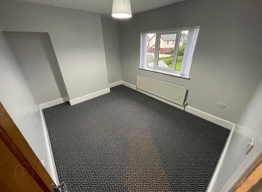 25 Breda Road, Belfast, BT8 7BU