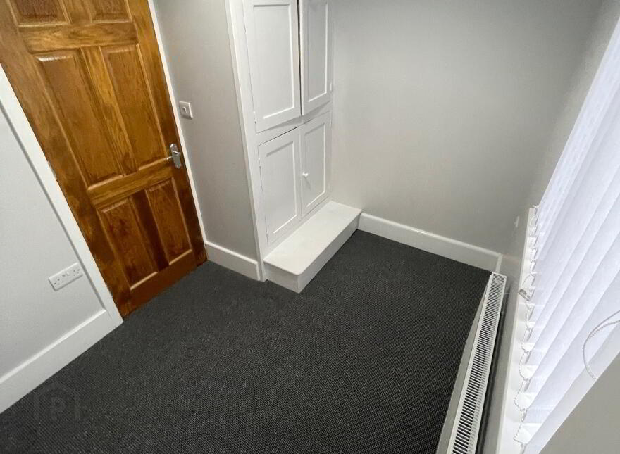 25 Breda Road, Belfast, BT8 7BU