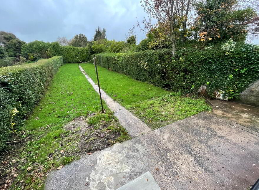 25 Breda Road, Belfast, BT8 7BU