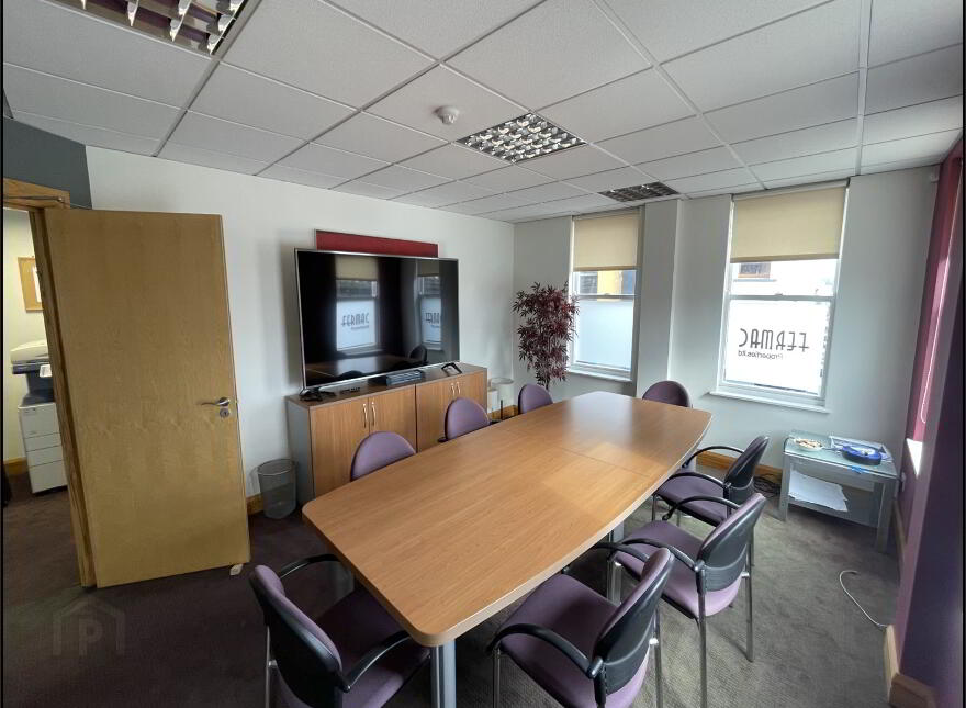 33 Ferryquay Street, Derry/Londonderry, BT48 6JB