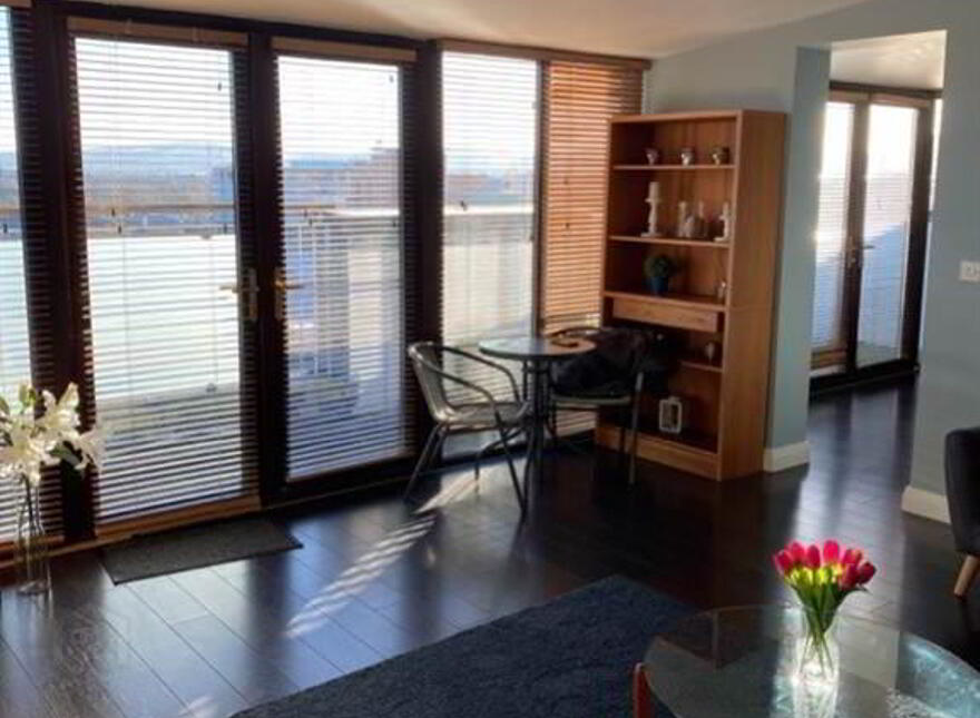 33 Winter Gardens, Penthouse Apartment, Belfast, BT2 8EP