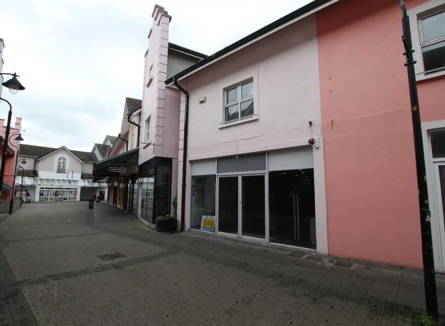 33 Market Place, Clonmel, E91Y5Y8