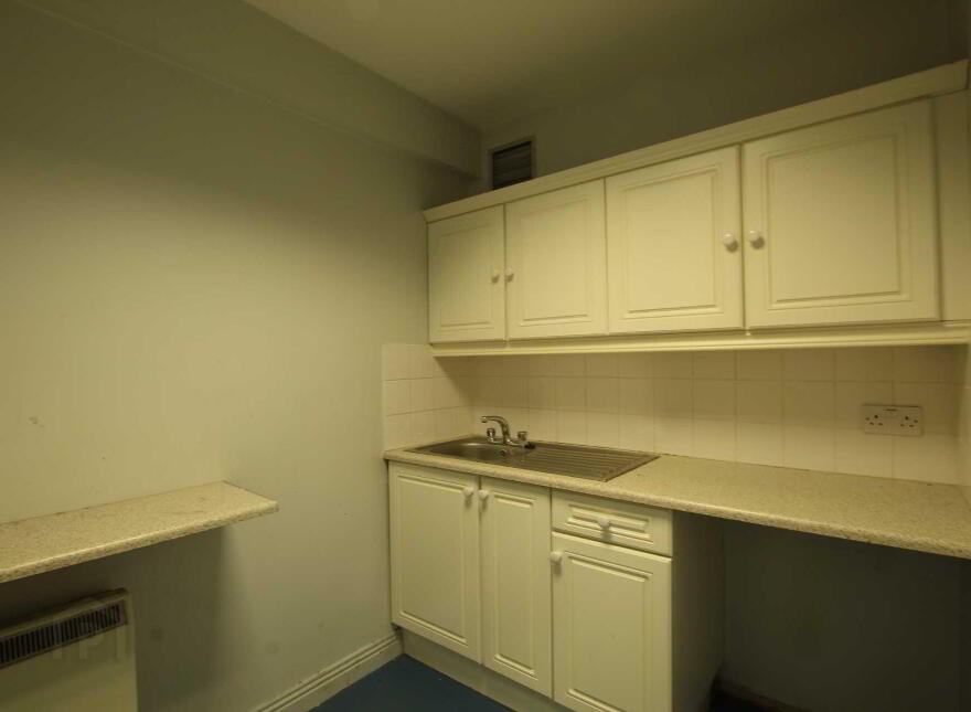 33 Market Place, Clonmel, E91Y5Y8