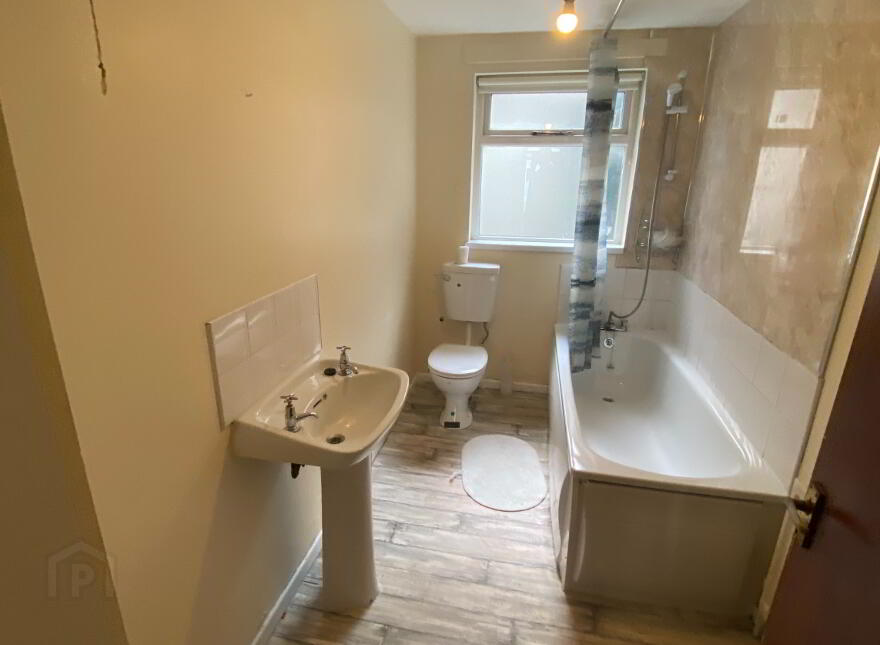 Bonds Street, Londonderry, BT47 6ED