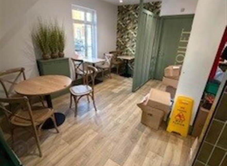 82 Stranmillis Road, Ground Floor Coffee Shop / Retail Unit / Office, Belfast, BT9 5AD