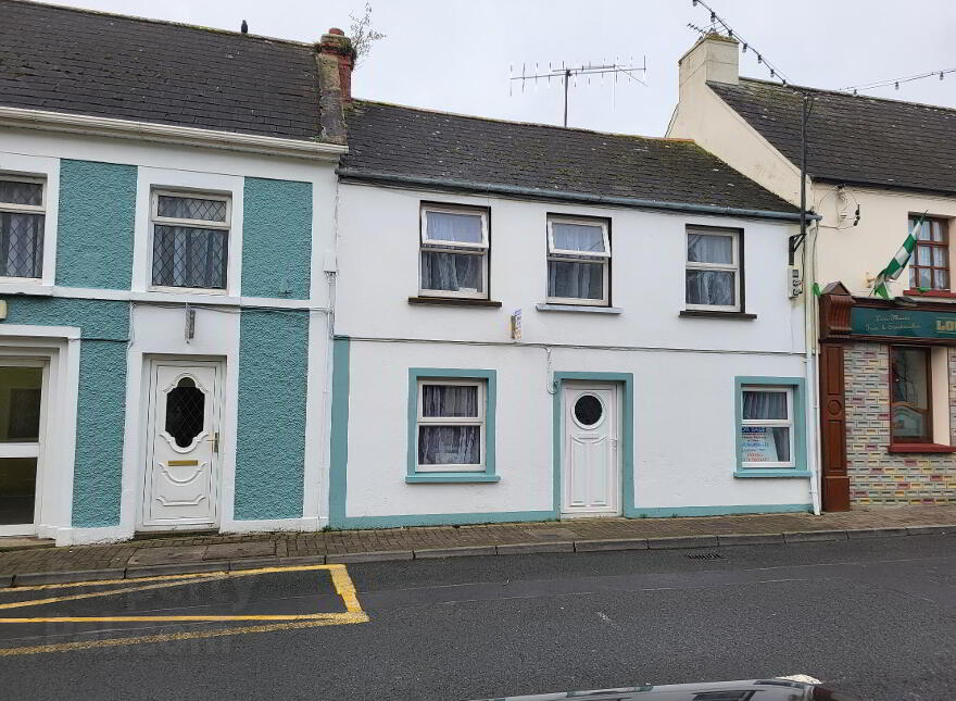 Glebe Street, Mohill, N41KF21 photo