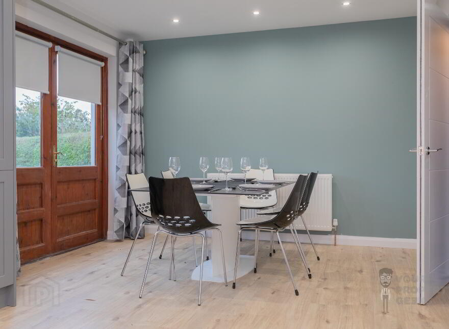 Room 5, 16 Robbs Road, Dundonald, BT16 2NA