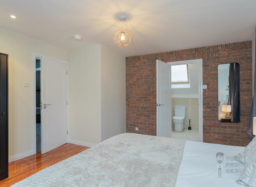 Room 5, 16 Robbs Road, Dundonald, BT16 2NA
