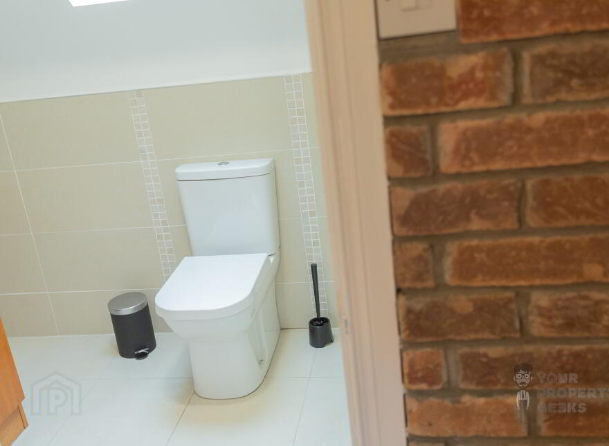 Room 5, 16 Robbs Road, Dundonald, BT16 2NA
