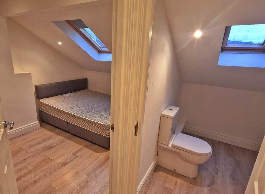 4 Lisburn Rd, 34 Lisburn Rd, Belfast, BT9 6AA
