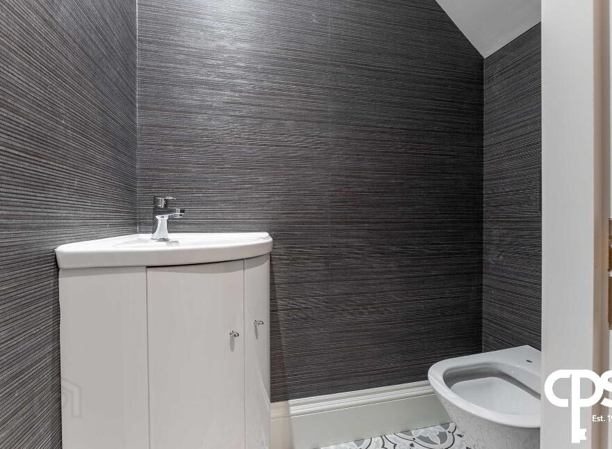 The Shire, Horsefair Meadows, Benburb Road, Moy