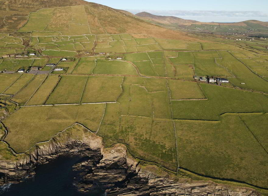 Fahan, Ventry