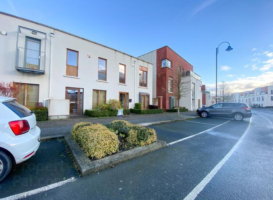 Newcastle Boulevard photo