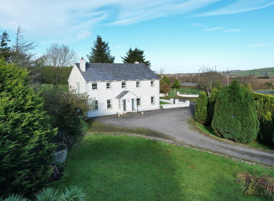 Grove House, Tullycleave Mor, Ardara, F94T3K1
