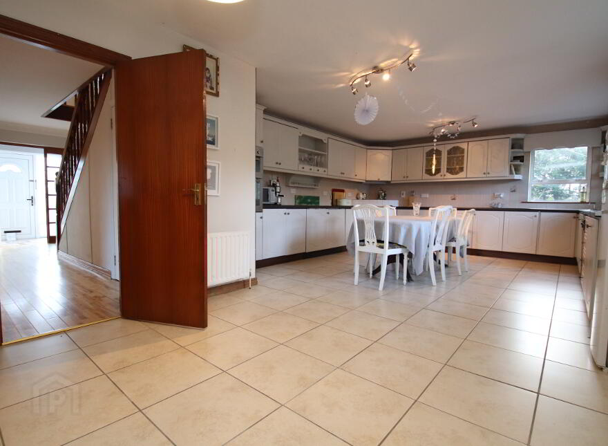 Grove House, Tullycleave Mor, Ardara, F94T3K1
