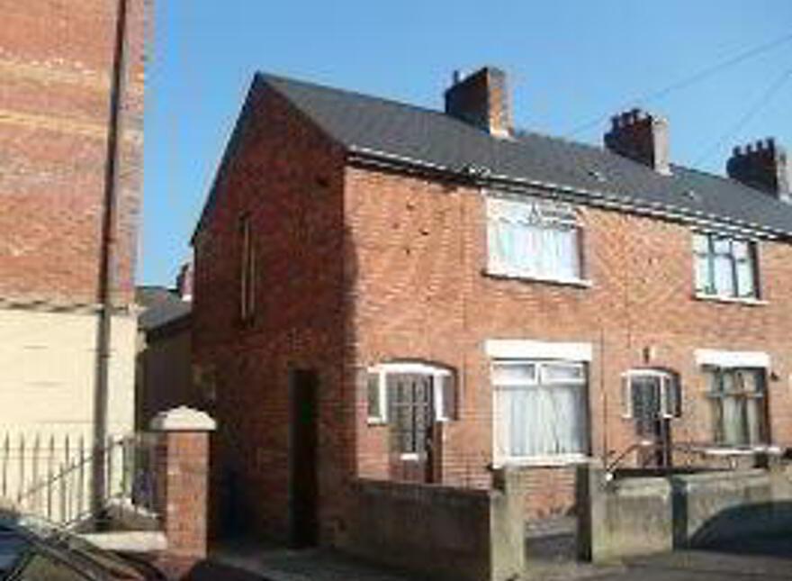 125 Donnybrook Street, Belfast, BT9 7DE photo