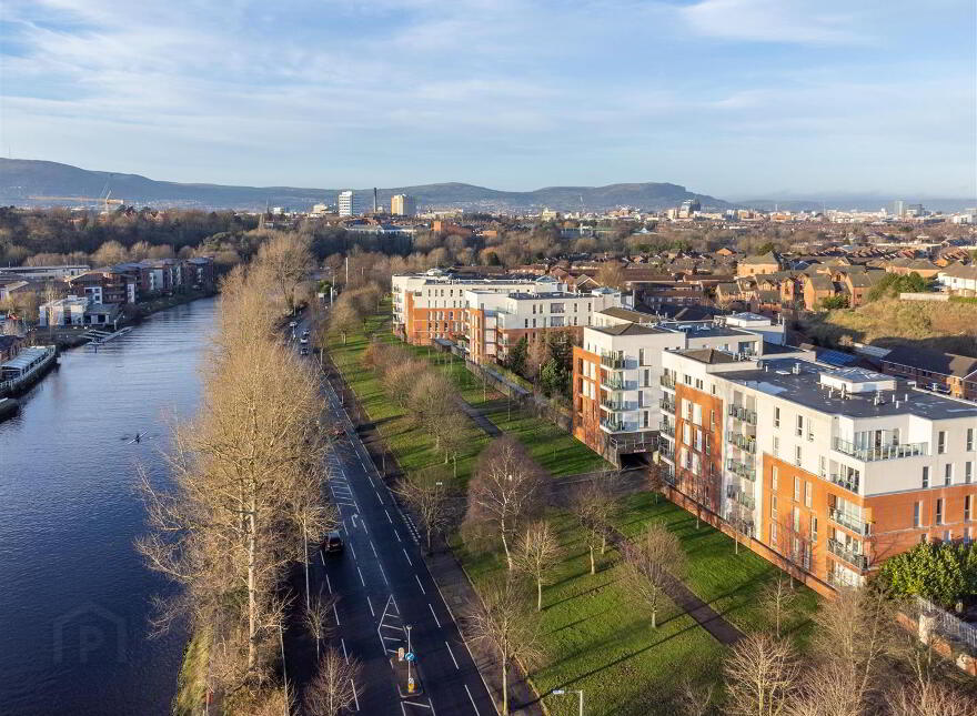 Property For Sale in Ormeau Road Area, Belfast PropertyPal