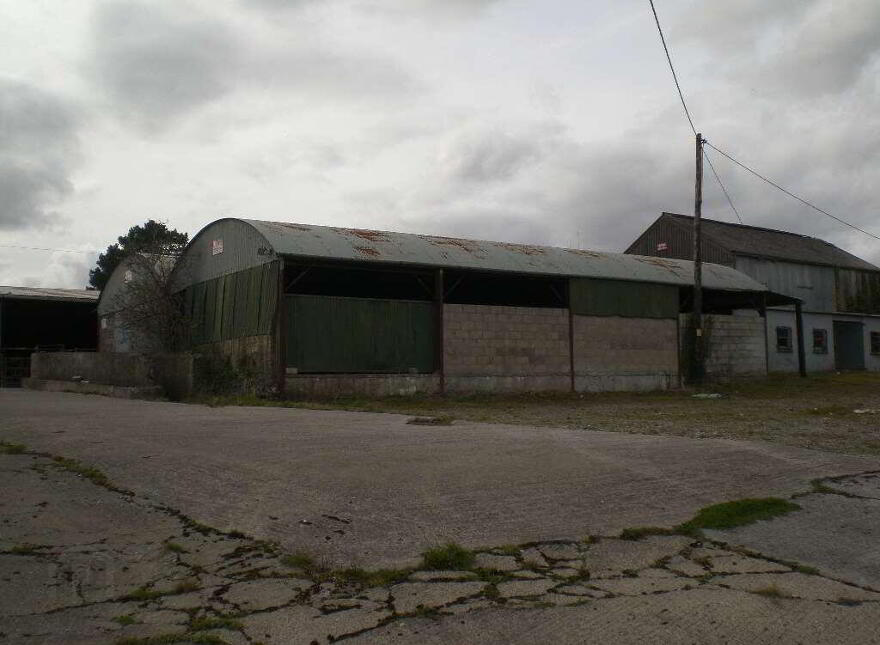 Fethard Salesyard, The Square, Clonmel, E91NH42