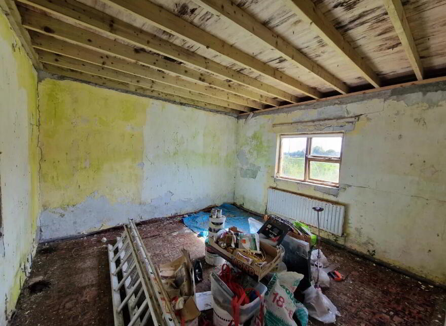 Carrowmore, Killasser, Swinford, F12A722