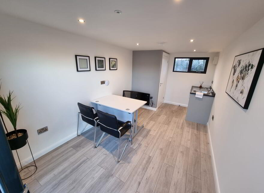 BOXSTART  North West Business Complex, Beraghmore Road, Skeoge Industria...Derry, BT48 8SE