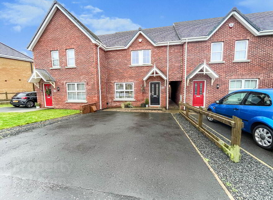 5 Ayrshire Meadows, Lisburn, BT28 2DU photo